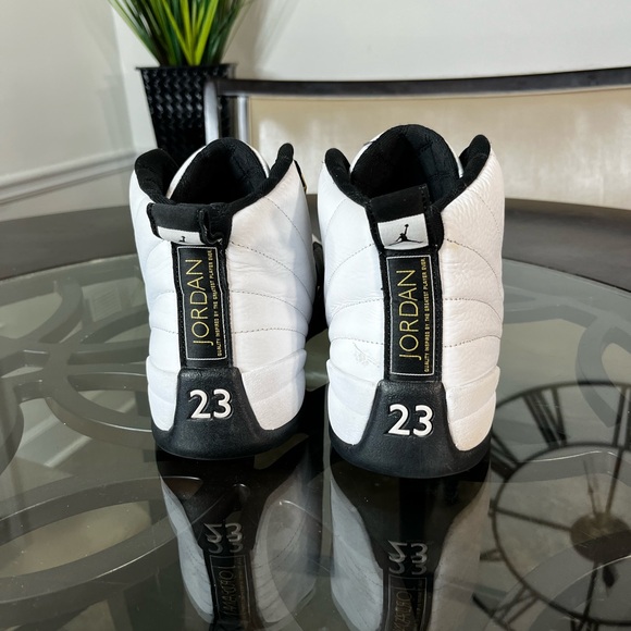 Nike Air Jordan Retro XII 12
Royalty Taxi White Gold Black
Sz 13 - Picture 4 of 5